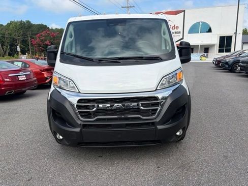 Used 2025 RAM ProMaster 2500 w/ U-Haul Equipment Group FWD image 4