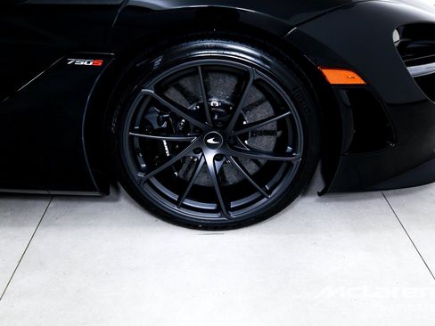 New 2027 McLaren 750S RWD image 28