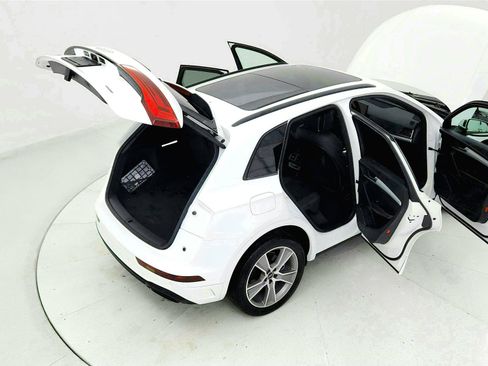 Used 2025 Audi Q5 2.0T Premium image 23