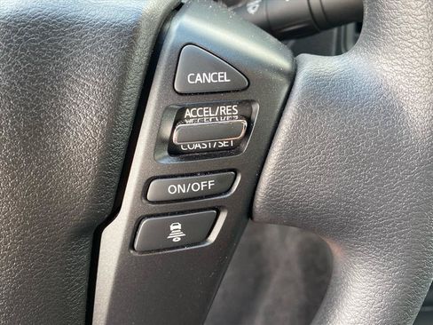 Used 2024 Nissan Frontier S w/ Technology Package AWD/4WD image 16