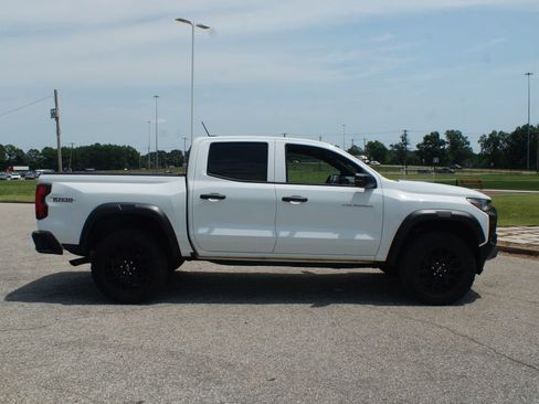 Used 2023 Chevrolet Colorado Trail Boss w/ Advanced Trailering Package AWD/4WD image 22