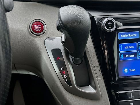 Used 2016 Honda Odyssey EX-L image 17