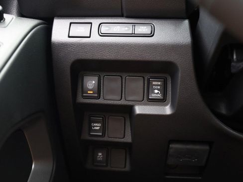 New 2026 Nissan Frontier SV w/ SV Convenience Package AWD/4WD image 17