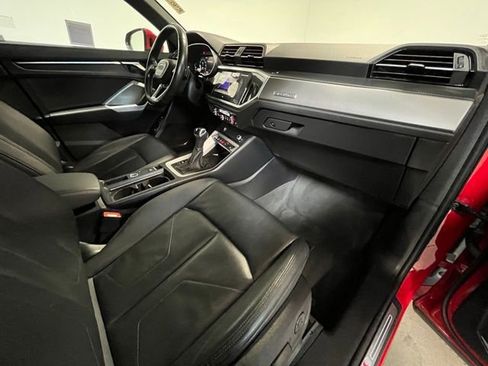 Used 2024 Audi Q3 2.0T Premium AWD/4WD image 10