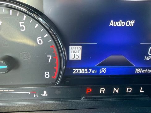 Used 2023 Ford Explorer XLT w/ Equipment Group 202A AWD/4WD image 9