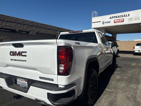 Certified 2023 GMC Sierra 1500 Elevation w/ X31 Off-Road Package AWD/4WD image 4