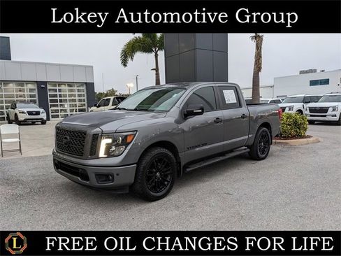 Certified 2019 Nissan Titan SV w/ SV Convenience Package image 1