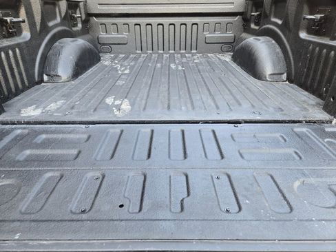 Used 2018 Ford F150 Lariat w/ Equipment Group 502A Luxury image 22