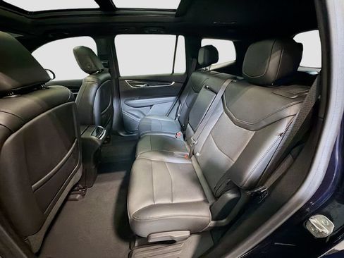 Used 2022 Cadillac XT6 Premium Luxury AWD/4WD image 27