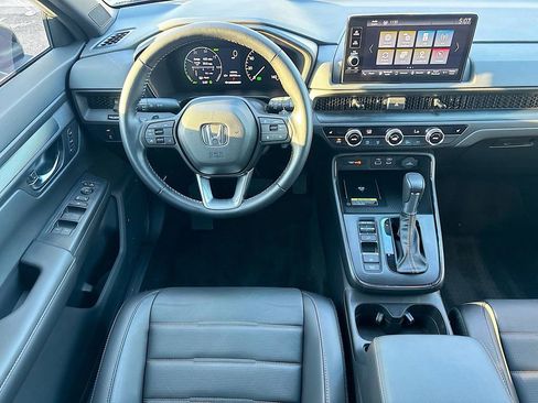 Used 2025 Honda CR-V Sport-L image 29