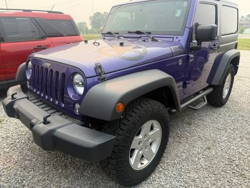 Used 2017 Jeep Wrangler Sport w/ Quick Order Package 24S AWD/4WD image 2
