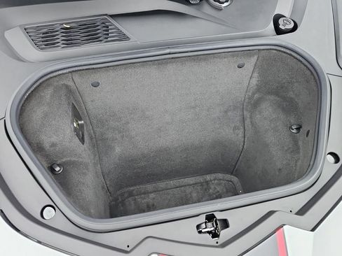 Used 2024 Chevrolet Corvette Stingray Convertible w/ Z51 Performance Package image 17