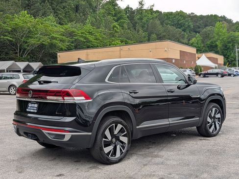 Used 2024 Volkswagen Atlas Cross Sport SEL AWD/4WD image 9