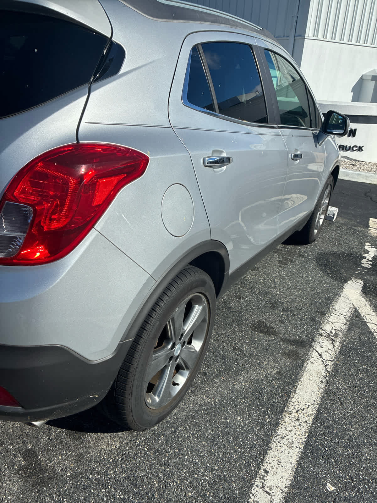 Used 2014 Buick Encore AWD image 2