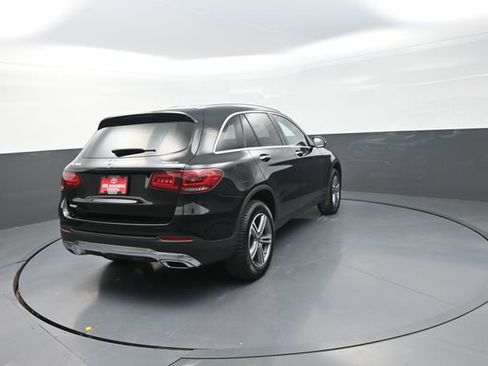 Used 2021 Mercedes-Benz GLC 300 4MATIC image 12