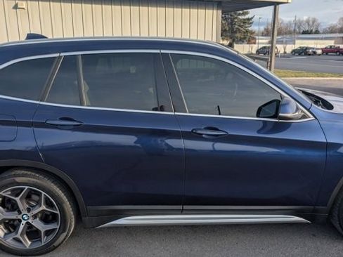 Used 2019 BMW X1 xDrive28i w/ Convenience Package image 11