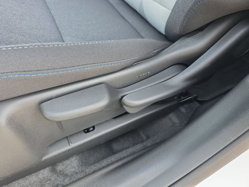 New 2026 Chevrolet Trax LS w/ LS Convenience Package image 17