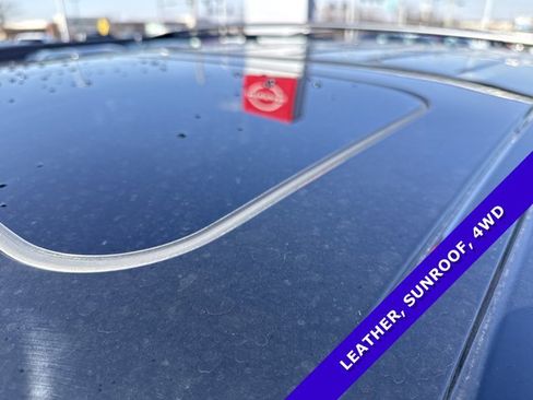 Used 2020 Nissan Armada Platinum w/ Captain's Chairs Package image 19