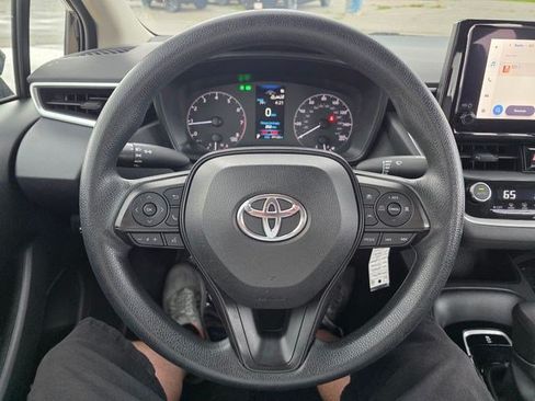 Used 2023 Toyota Corolla LE FWD image 23