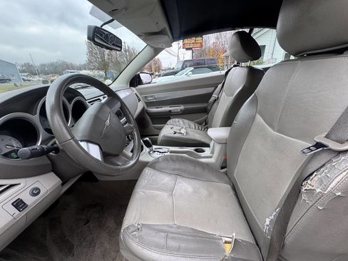 Used 2008 Chrysler Sebring Touring w/ Special Touring Group image 7