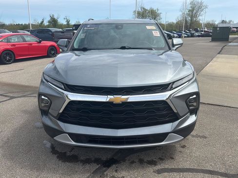 Used 2023 Chevrolet Blazer LT w/ Convenience Package AWD/4WD image 9