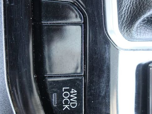 Used 2024 Jeep Compass Sport AWD/4WD image 46