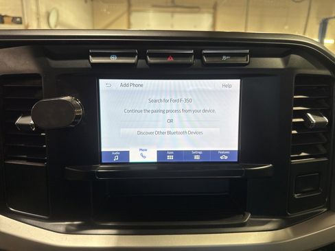 Used 2023 Ford F350 XLT image 25