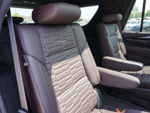 Used 2023 Cadillac Escalade V w/ LPO, Floor Liner Package image 67