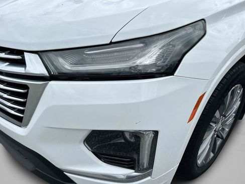 Used 2022 Chevrolet Traverse Premier image 13