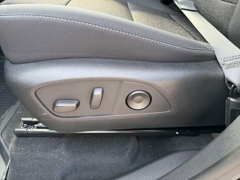 New 2026 Chevrolet Traverse LT FWD image 22