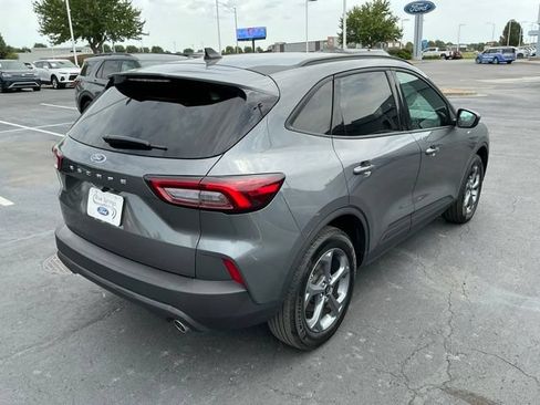 Used 2025 Ford Escape ST-Line Select AWD/4WD image 4