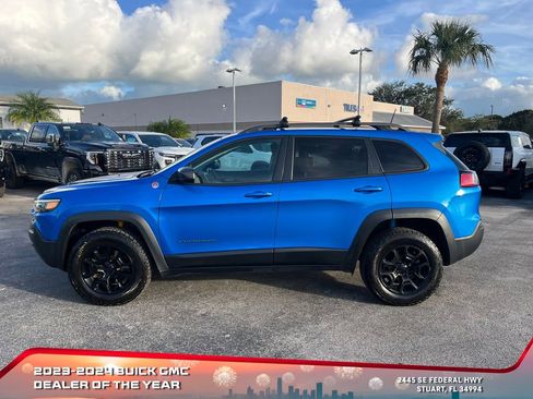 Used 2020 Jeep Cherokee Trailhawk w/ Cold Weather Group image 3