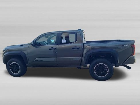 New 2026 Toyota Tacoma TRD Off-Road AWD/4WD image 9