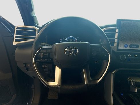 Used 2023 Toyota Tundra Platinum AWD/4WD image 12