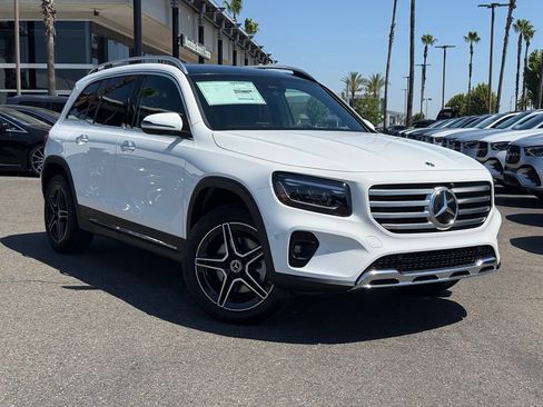 New 2026 Mercedes-Benz GLB 250 image 1