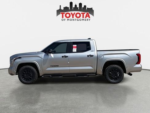 New 2026 Toyota Tundra SR5 image 6