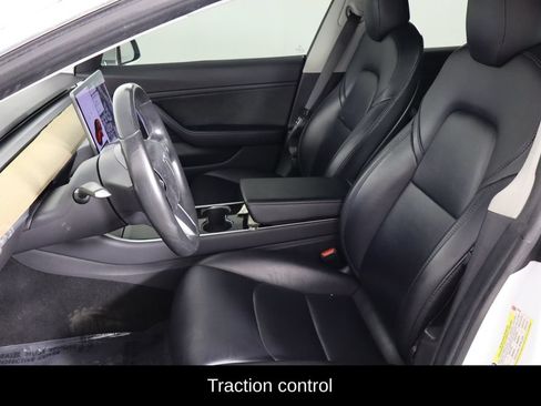 Used 2018 Tesla Model 3 Long Range RWD image 7