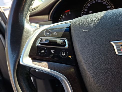 Used 2019 Cadillac XTS Luxury image 21