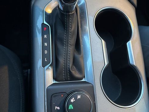 Used 2020 Chevrolet Blazer LT image 15