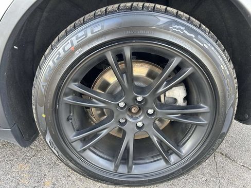 Used 2021 Tesla Model Y Long Range AWD/4WD image 13