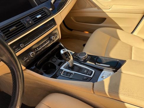 Used 2015 BMW 528i Sedan RWD image 10