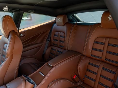 Used 2012 Ferrari FF AWD/4WD image 52