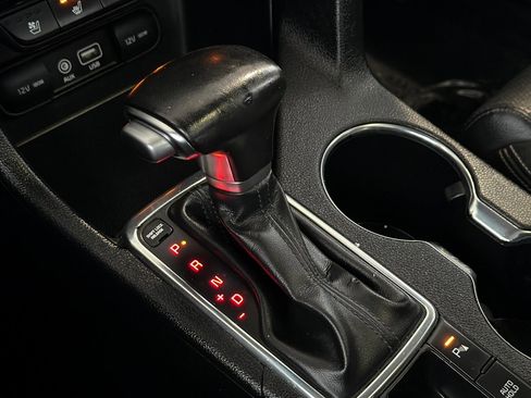 Used 2018 Kia Sportage SX image 18