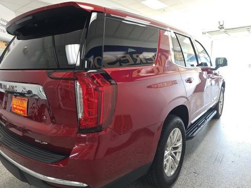 Used 2021 GMC Yukon SLT w/ SLT Luxury Package image 7