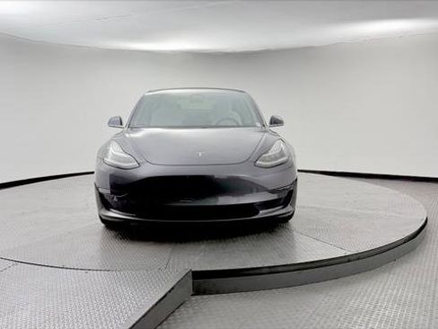 Used 2019 Tesla Model 3 Long Range AWD/4WD image 11