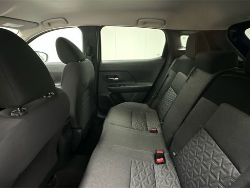 New 2026 Nissan Kicks SV image 10