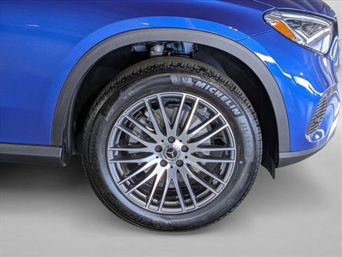 Certified 2026 Mercedes-Benz GLC 300 image 24