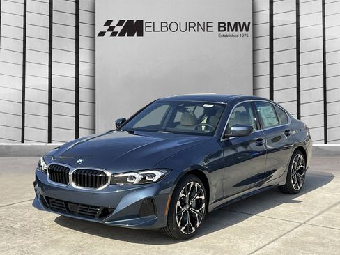 New 2026 BMW 330i xDrive Sedan w/ Convenience Package image 3