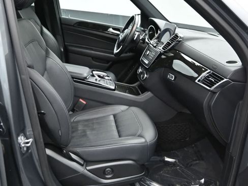 Used 2019 Mercedes-Benz GLS 450 4MATIC image 11