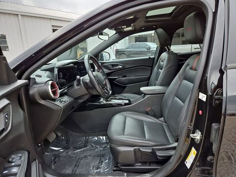 Certified 2024 Chevrolet Trax RS w/ Sunroof Package image 20